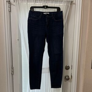 Classic Indigo Women's Skinny Jeans